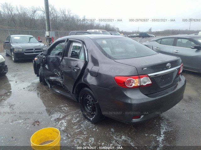 Photo 2 VIN: 5YFBU4EE8DP120407 - TOYOTA COROLLA 