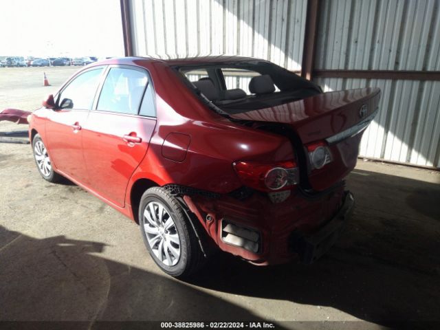 Photo 2 VIN: 5YFBU4EE8DP135957 - TOYOTA COROLLA 