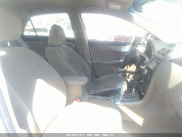 Photo 4 VIN: 5YFBU4EE8DP151897 - TOYOTA COROLLA 