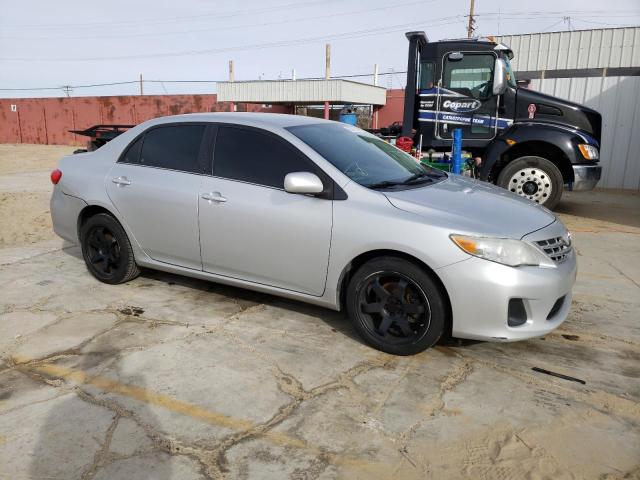 Photo 3 VIN: 5YFBU4EE8DP151902 - TOYOTA COROLLA 