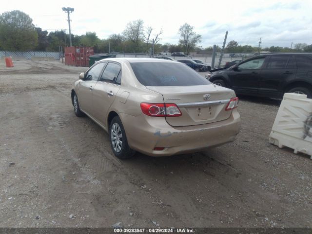 Photo 2 VIN: 5YFBU4EE8DP157408 - TOYOTA COROLLA 