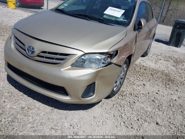 Photo 5 VIN: 5YFBU4EE8DP157408 - TOYOTA COROLLA 