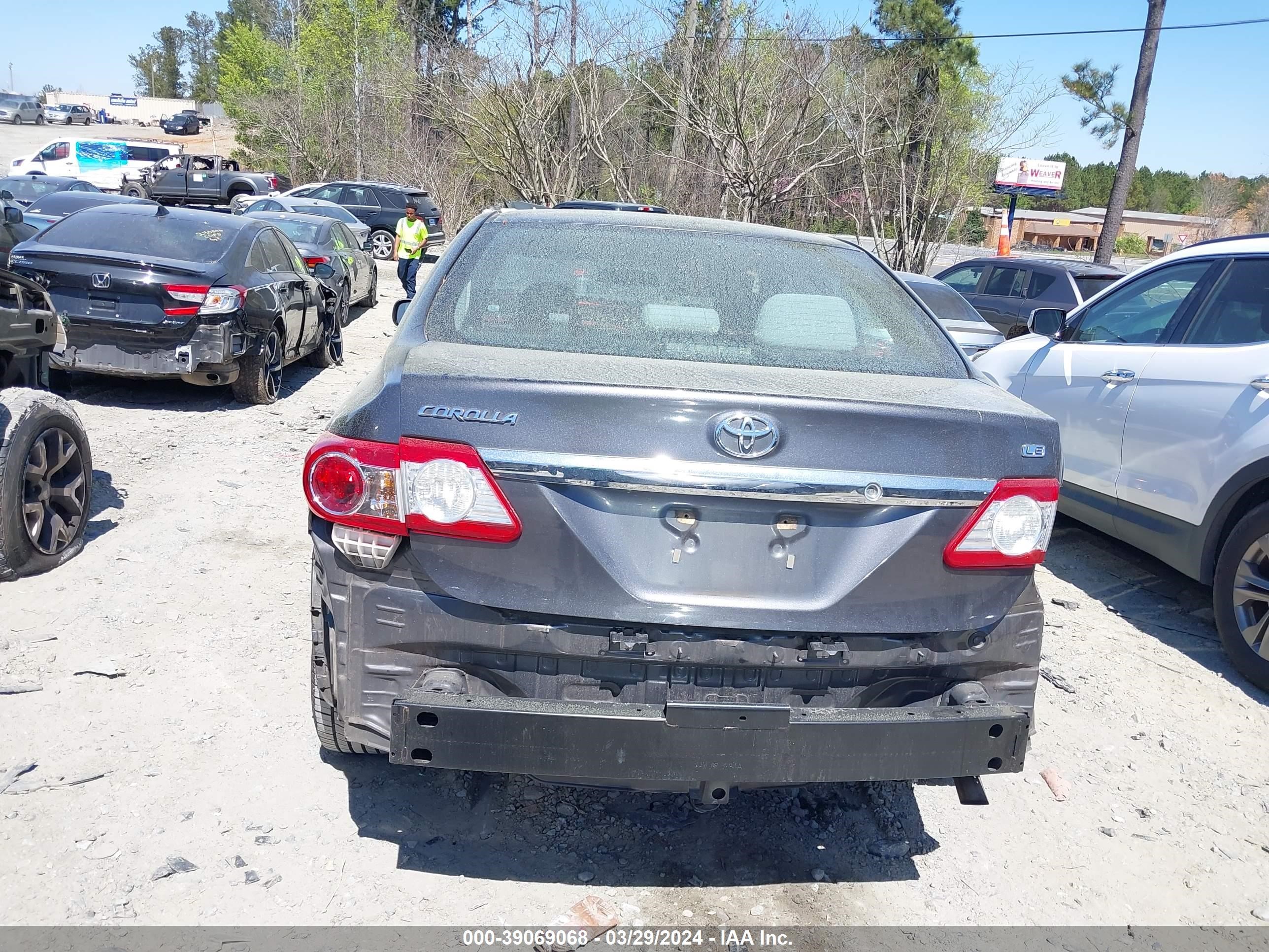 Photo 15 VIN: 5YFBU4EE8DP195432 - TOYOTA COROLLA 