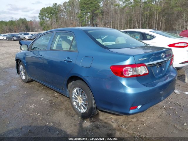 Photo 2 VIN: 5YFBU4EE8DP212357 - TOYOTA COROLLA 