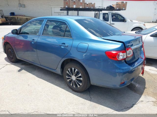 Photo 2 VIN: 5YFBU4EE8DP212892 - TOYOTA COROLLA 