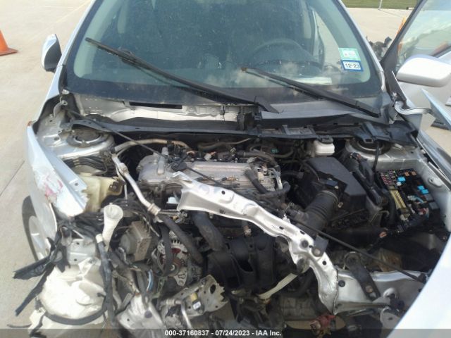 Photo 9 VIN: 5YFBU4EE8DP215033 - TOYOTA COROLLA 