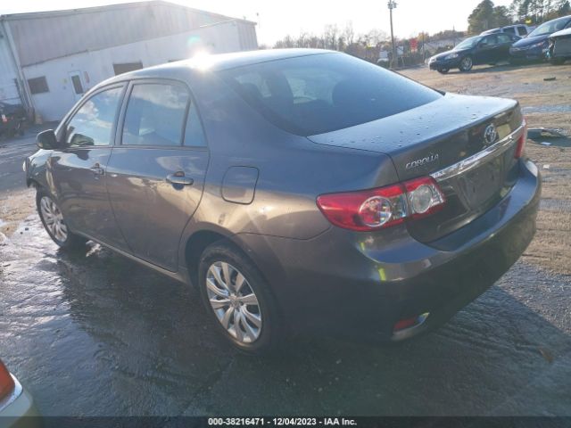 Photo 2 VIN: 5YFBU4EE9CP007922 - TOYOTA COROLLA 