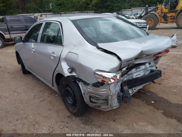 Photo 2 VIN: 5YFBU4EE9DP120948 - TOYOTA COROLLA 