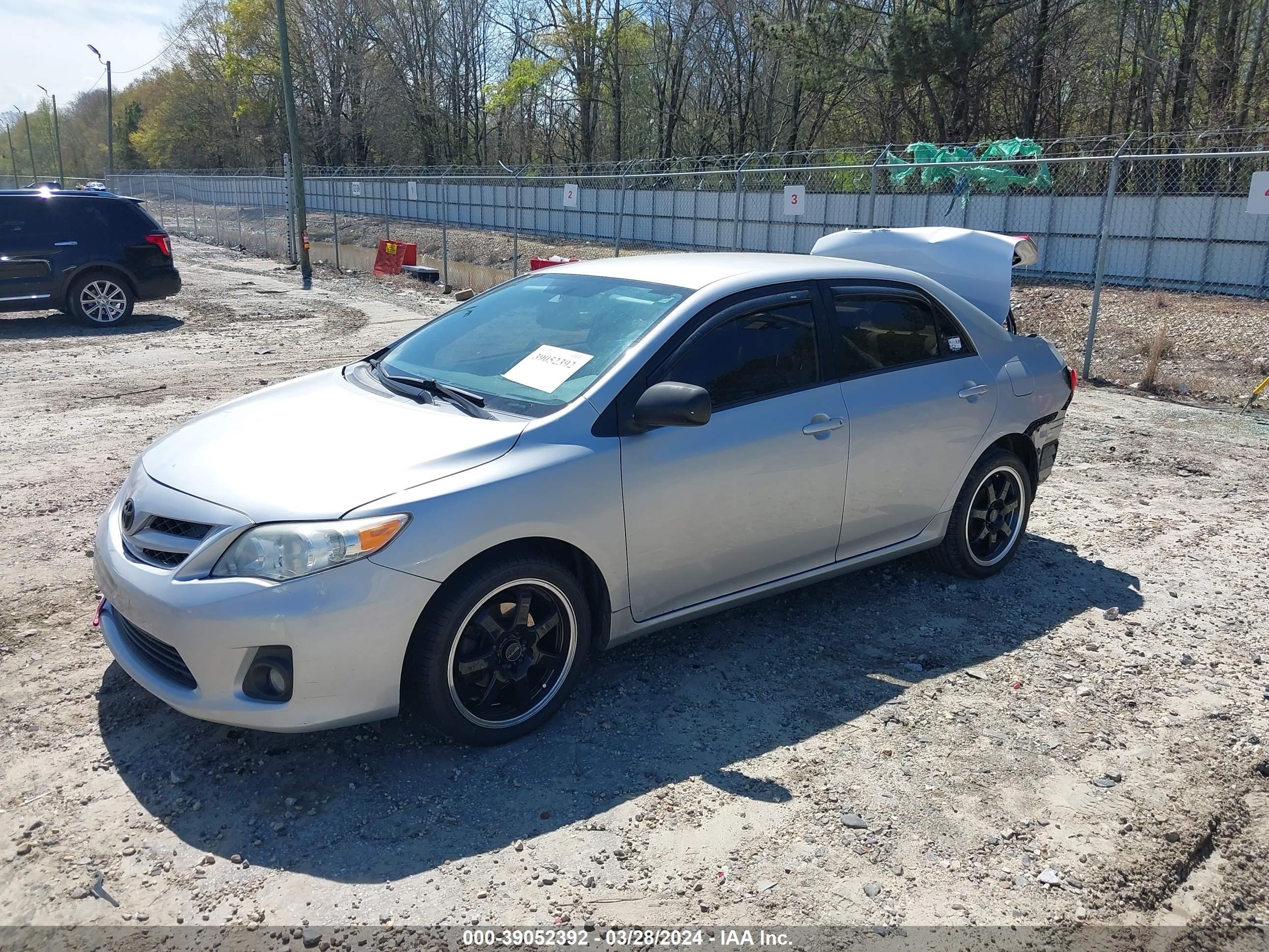 Photo 1 VIN: 5YFBU4EE9DP138589 - TOYOTA COROLLA 