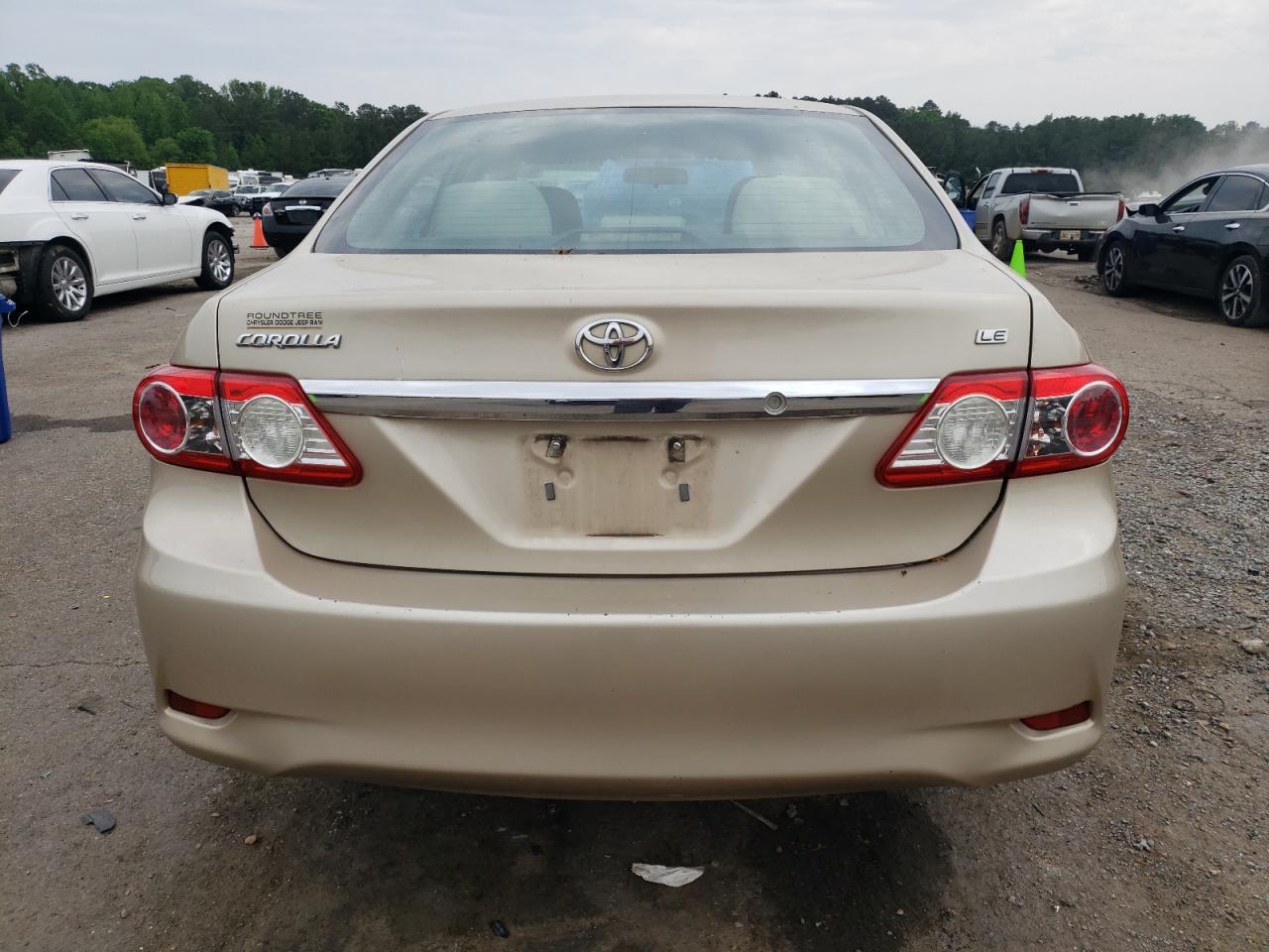 Photo 5 VIN: 5YFBU4EE9DP144893 - TOYOTA COROLLA 