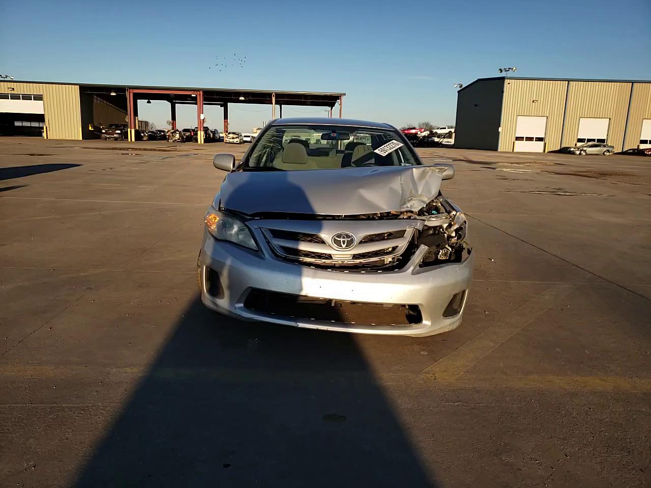 Photo 10 VIN: 5YFBU4EEXCP031579 - TOYOTA COROLLA BA 