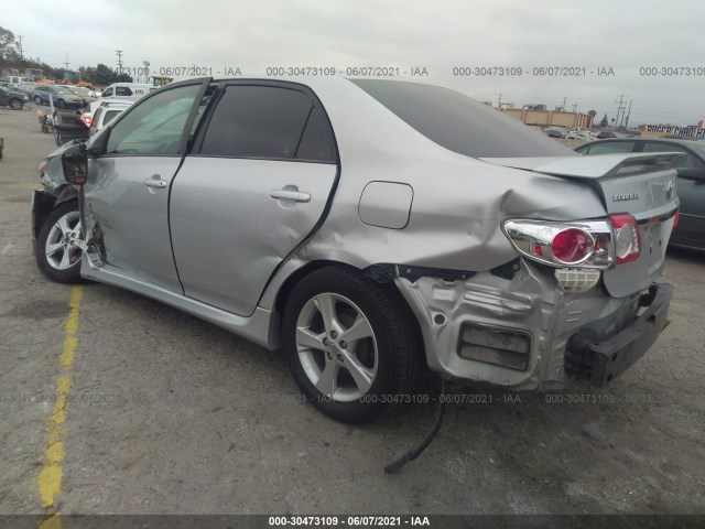 Photo 2 VIN: 5YFBU4EEXDP091881 - TOYOTA COROLLA 