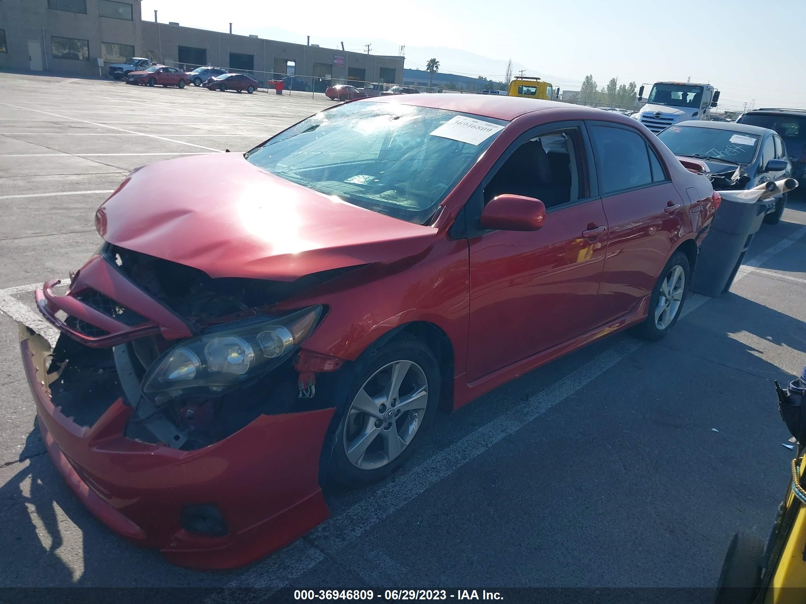 Photo 1 VIN: 5YFBU4EEXDP118979 - TOYOTA COROLLA 