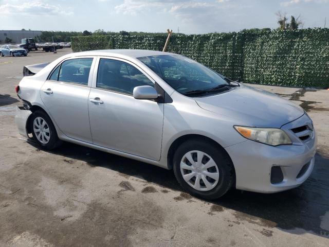 Photo 3 VIN: 5YFBU4EEXDP152890 - TOYOTA COROLLA 