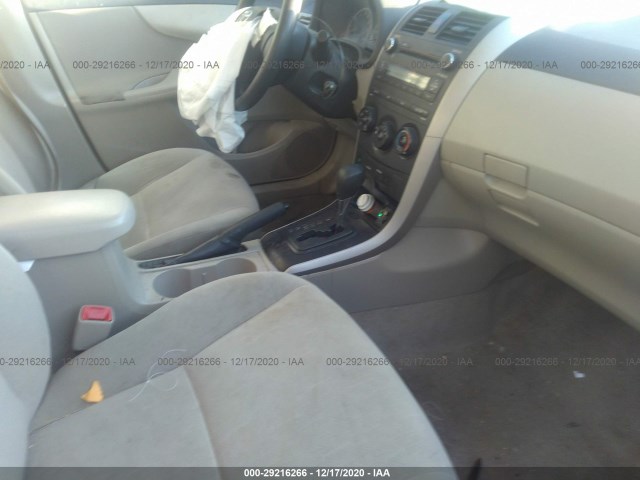 Photo 4 VIN: 5YFBU4EEXDP157278 - TOYOTA COROLLA 