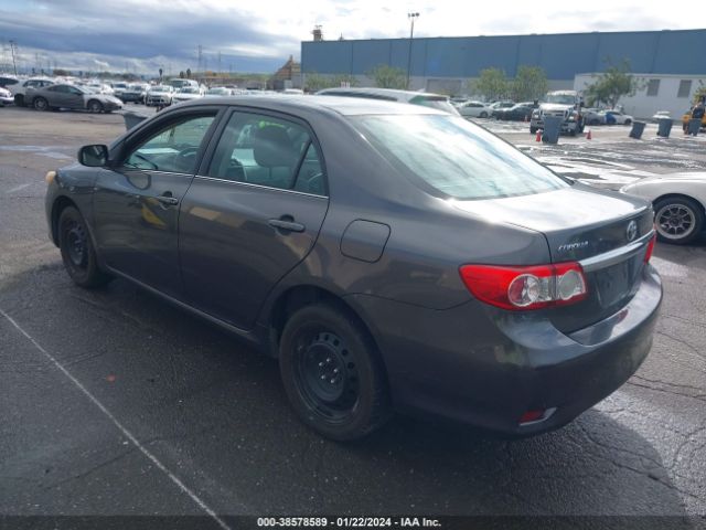 Photo 2 VIN: 5YFBU4EEXDP163520 - TOYOTA COROLLA 