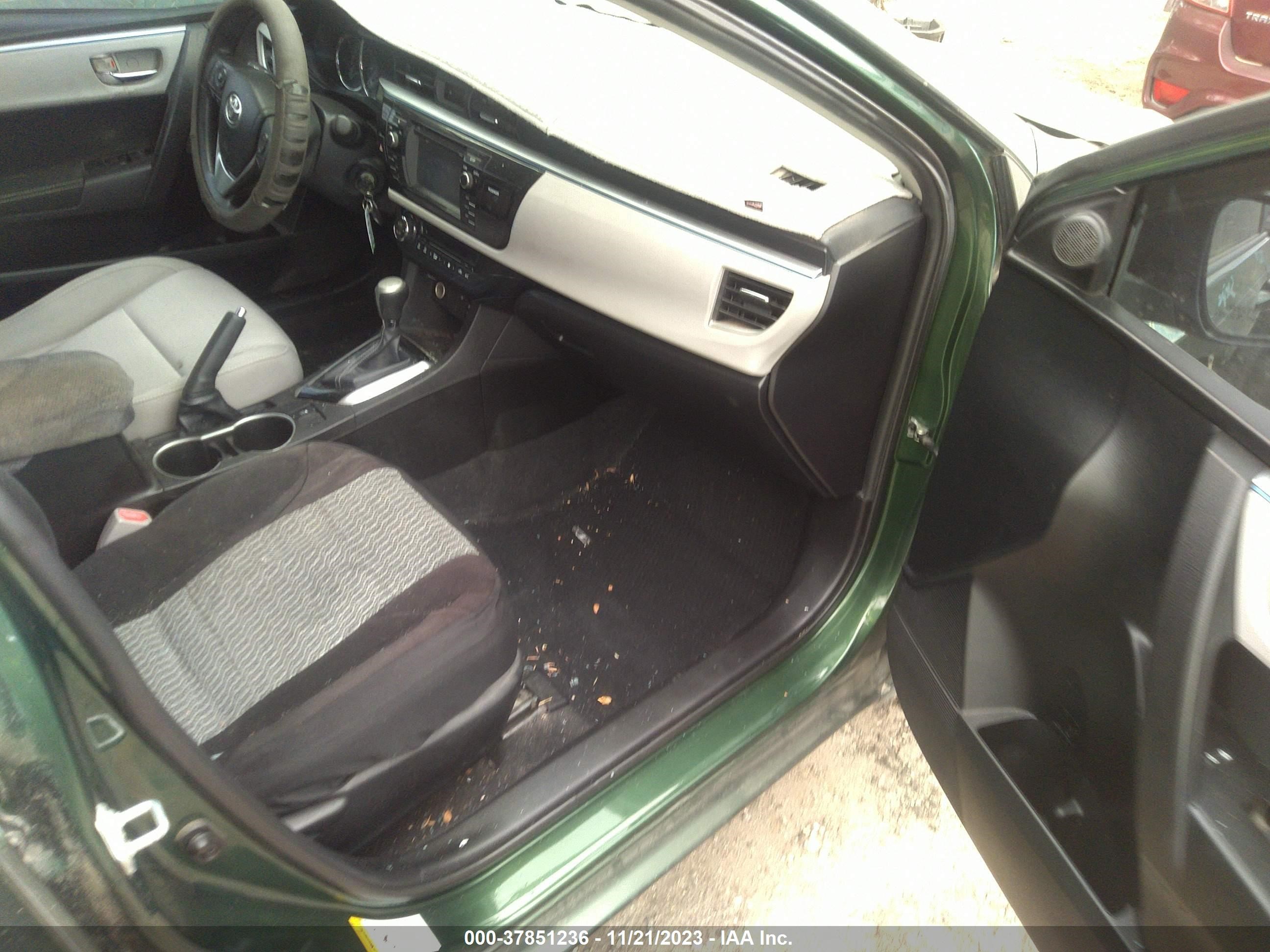 Photo 4 VIN: 5YFBURHE0EP021851 - TOYOTA COROLLA 