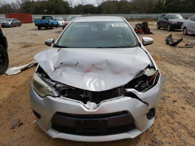 Photo 4 VIN: 5YFBURHE0FP211103 - TOYOTA COROLLA L 