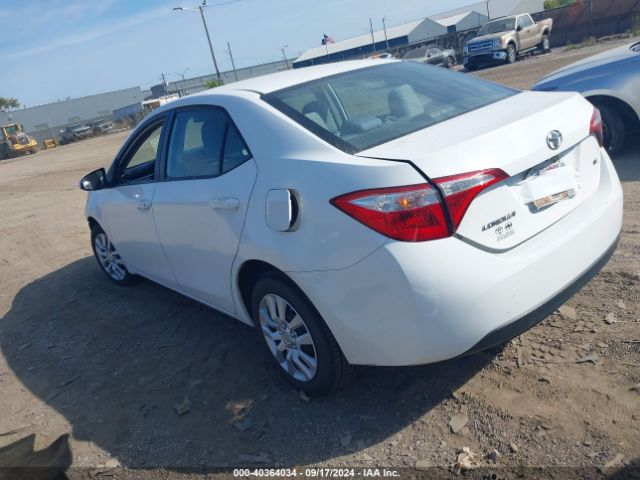 Photo 2 VIN: 5YFBURHE0FP226197 - TOYOTA COROLLA 