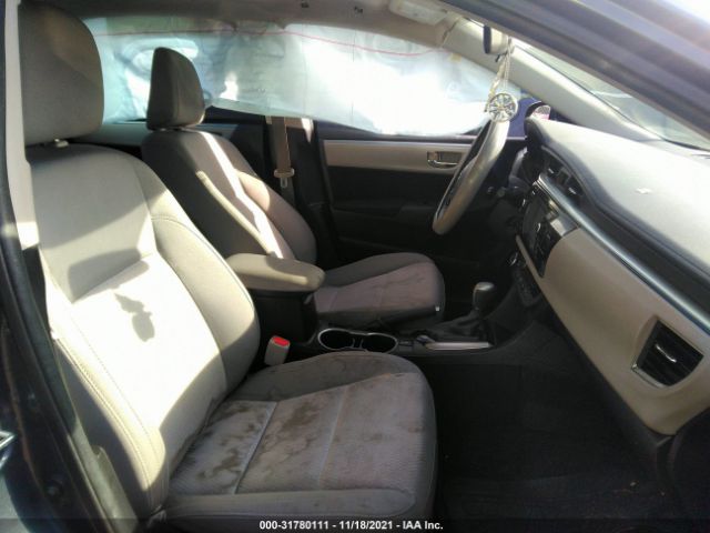 Photo 4 VIN: 5YFBURHE0FP228984 - TOYOTA COROLLA 