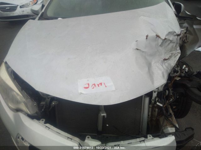 Photo 9 VIN: 5YFBURHE0FP246871 - TOYOTA COROLLA 