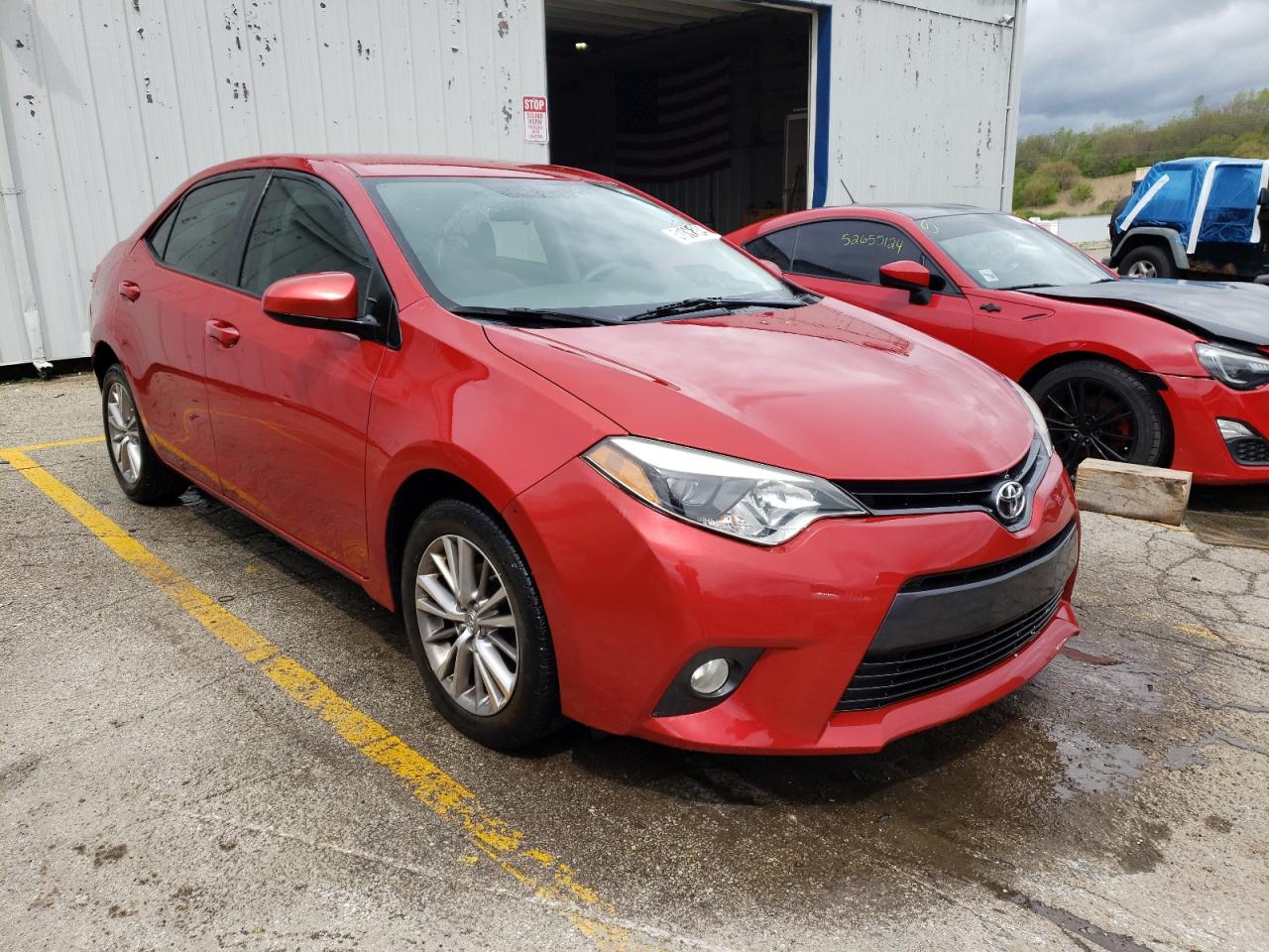 Photo 3 VIN: 5YFBURHE0FP253089 - TOYOTA COROLLA 