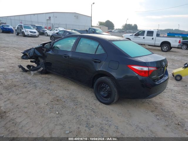 Photo 2 VIN: 5YFBURHE0FP338577 - TOYOTA COROLLA 