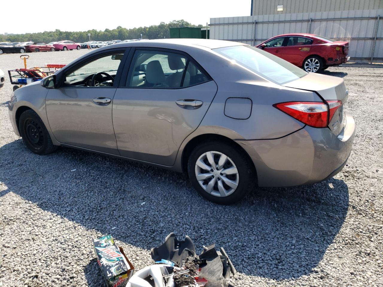 Photo 1 VIN: 5YFBURHE0FP349868 - TOYOTA COROLLA 