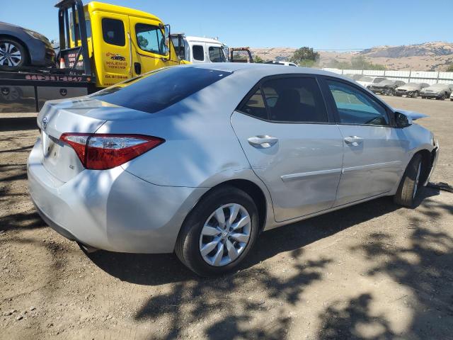 Photo 2 VIN: 5YFBURHE0FP362782 - TOYOTA COROLLA L 