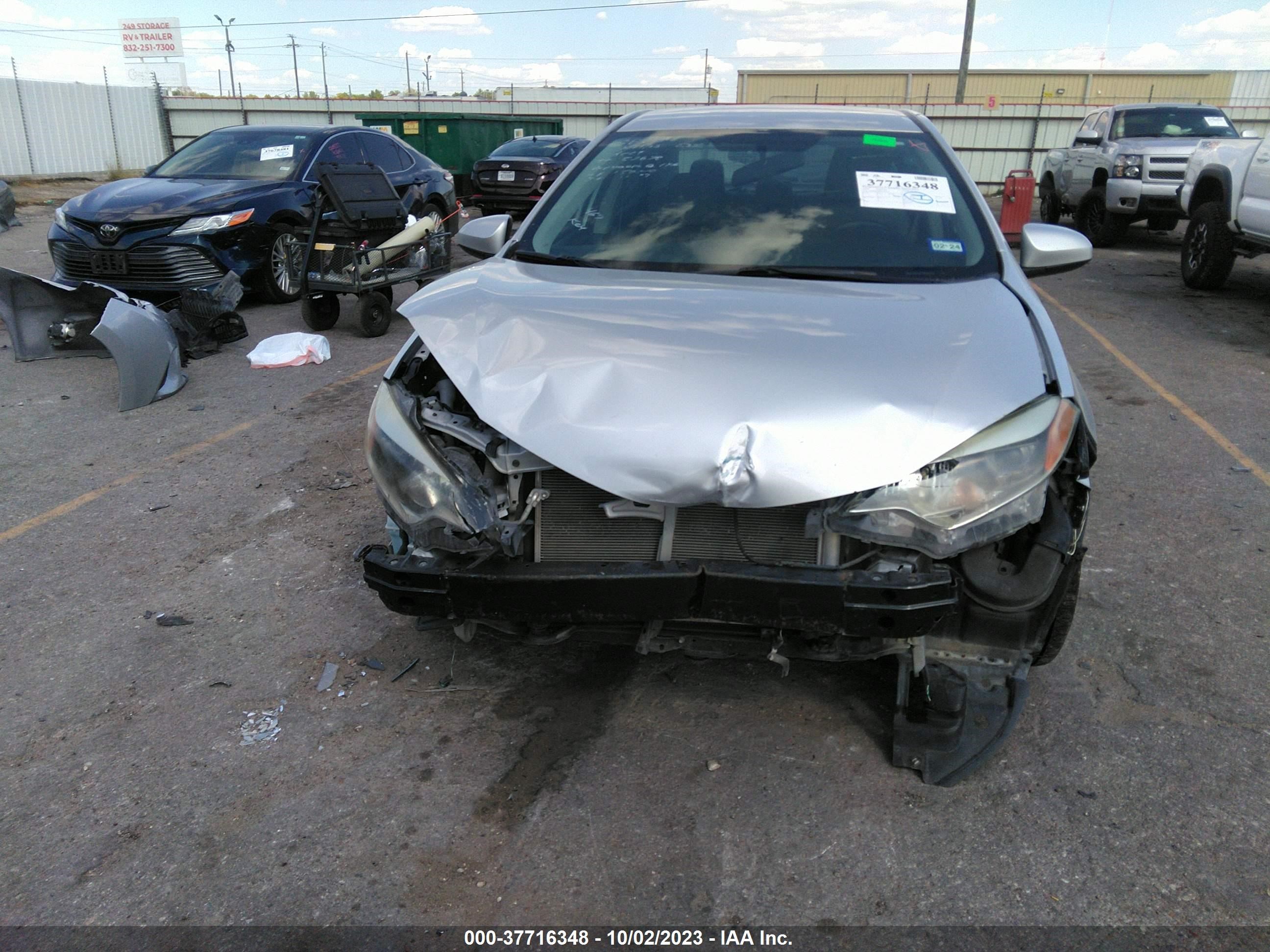 Photo 5 VIN: 5YFBURHE0GP417572 - TOYOTA COROLLA 