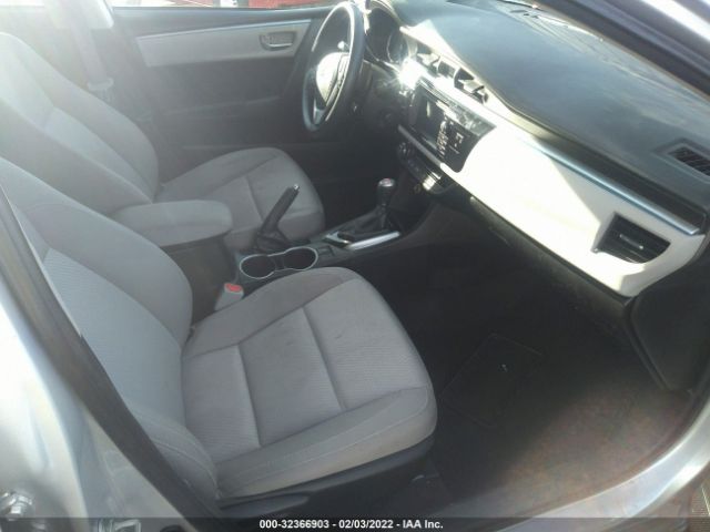 Photo 4 VIN: 5YFBURHE0GP431925 - TOYOTA COROLLA 