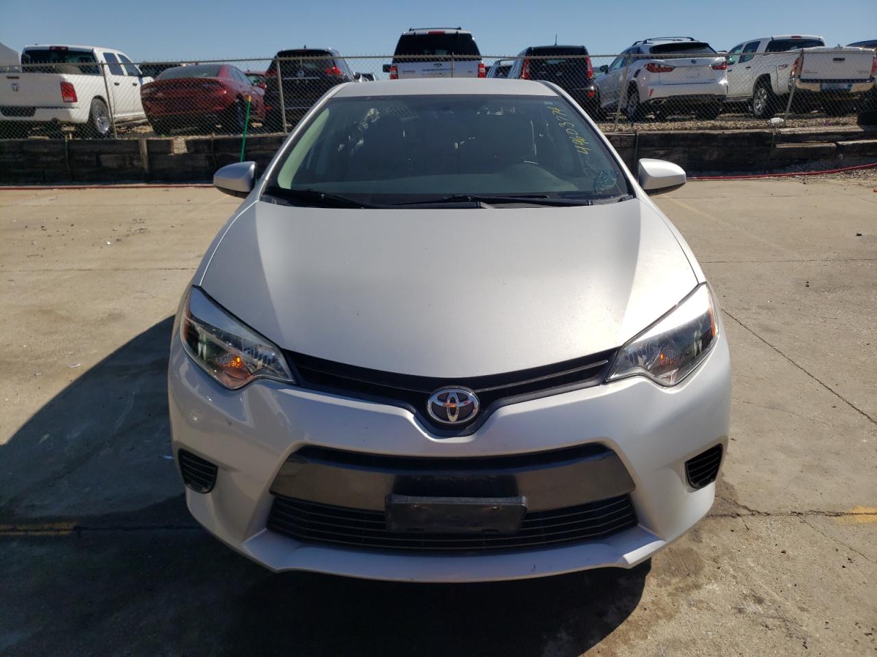 Photo 4 VIN: 5YFBURHE0GP437997 - TOYOTA COROLLA 