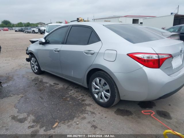 Photo 2 VIN: 5YFBURHE0GP449423 - TOYOTA COROLLA 