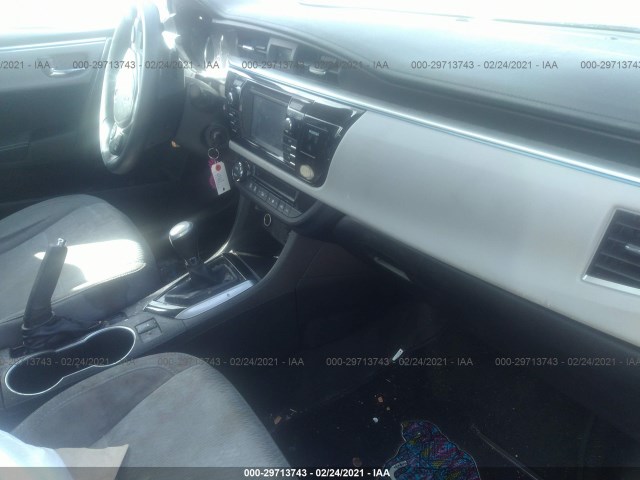 Photo 4 VIN: 5YFBURHE0GP477965 - TOYOTA COROLLA 