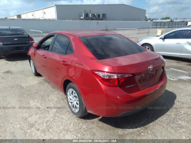 Photo 2 VIN: 5YFBURHE0HP678752 - TOYOTA COROLLA 