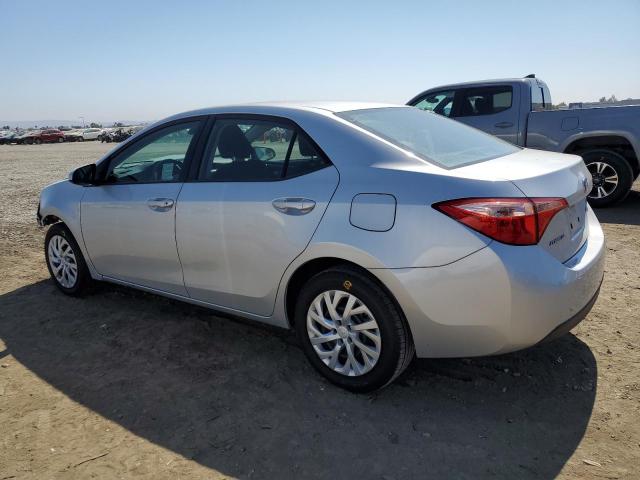 Photo 1 VIN: 5YFBURHE0JP745808 - TOYOTA COROLLA L 