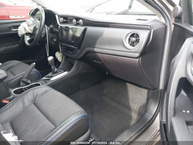 Photo 4 VIN: 5YFBURHE0JP787573 - TOYOTA COROLLA 