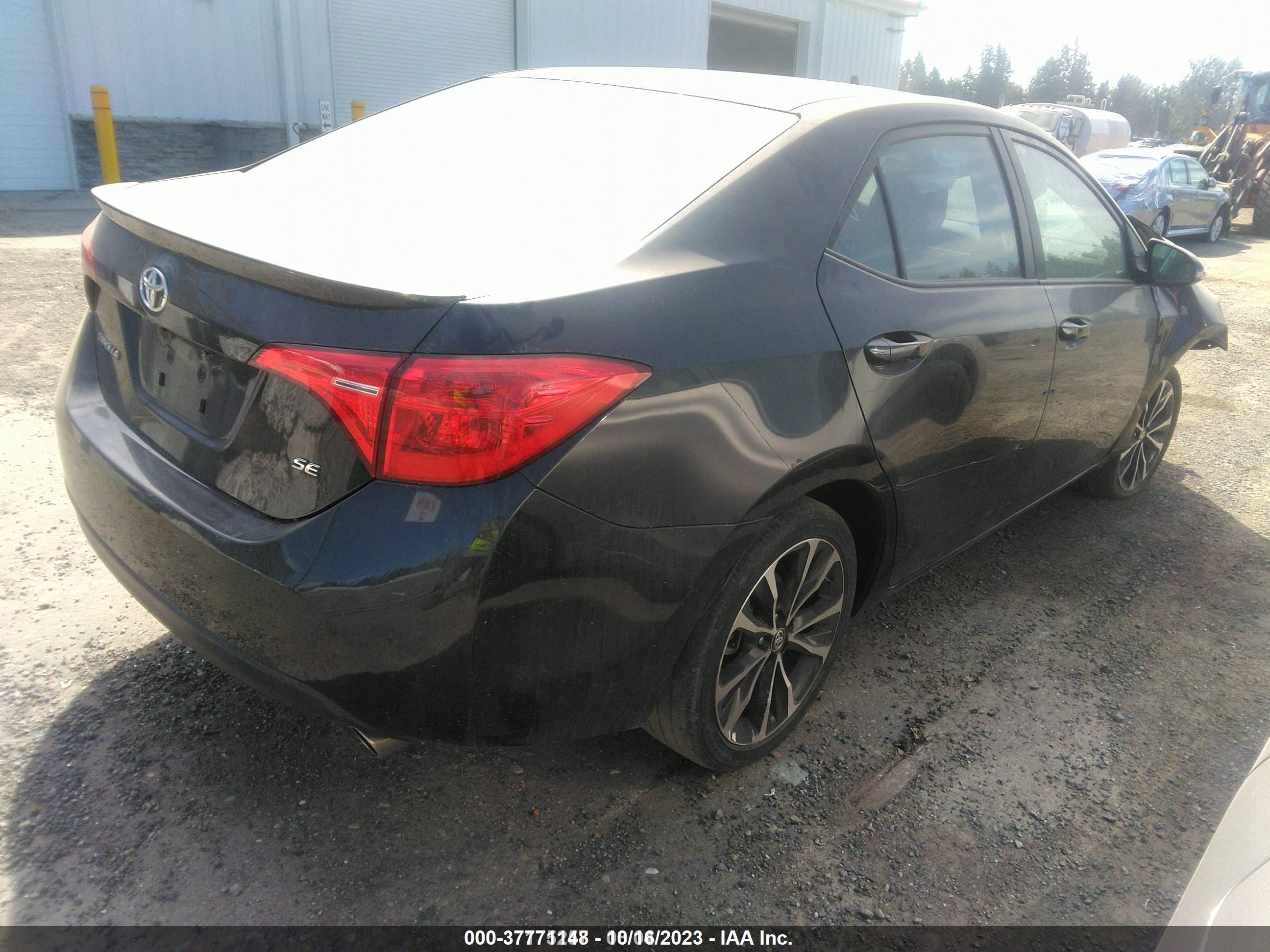 Photo 3 VIN: 5YFBURHE0JP793972 - TOYOTA COROLLA 