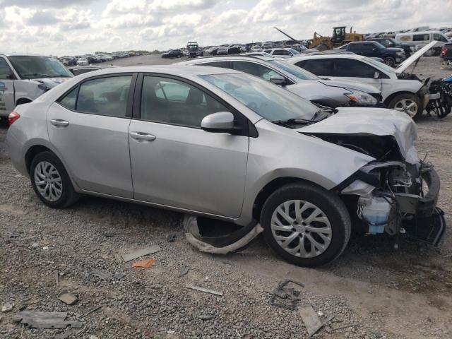 Photo 3 VIN: 5YFBURHE0JP795110 - TOYOTA COROLLA L 