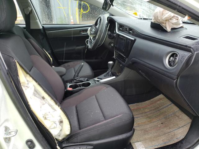 Photo 4 VIN: 5YFBURHE0JP824203 - TOYOTA COROLLA L 