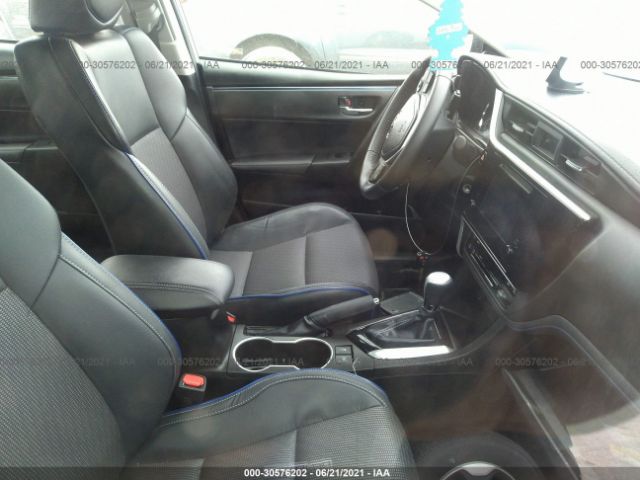 Photo 4 VIN: 5YFBURHE0JP829627 - TOYOTA COROLLA 