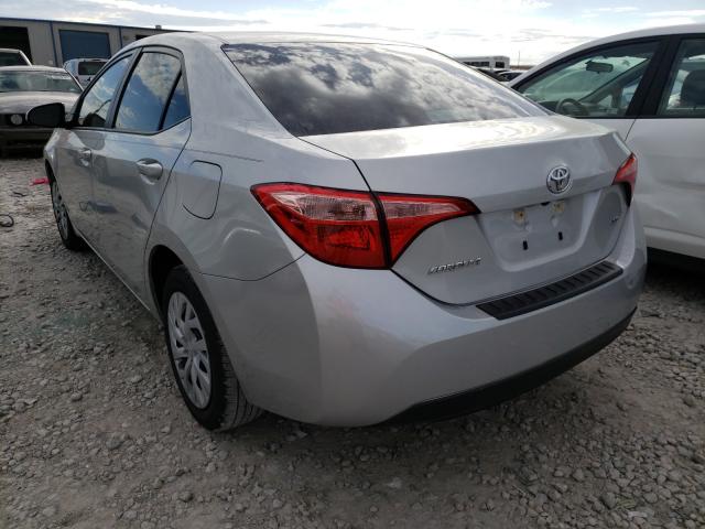 Photo 2 VIN: 5YFBURHE0KP876769 - TOYOTA COROLLA L 