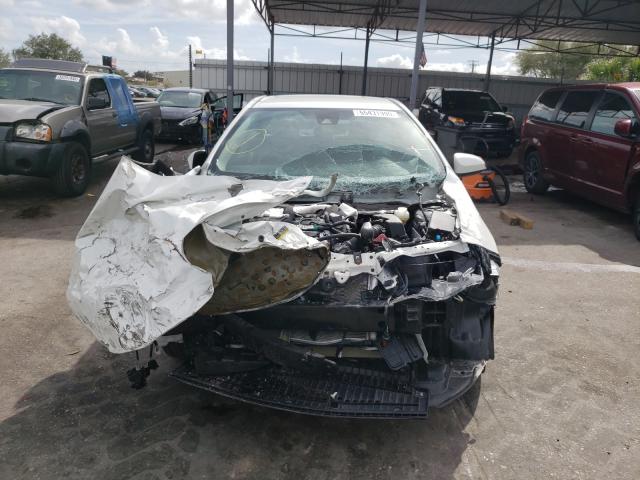 Photo 8 VIN: 5YFBURHE0KP897881 - TOYOTA COROLLA L 