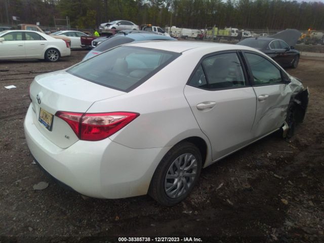 Photo 3 VIN: 5YFBURHE0KP918938 - TOYOTA COROLLA 