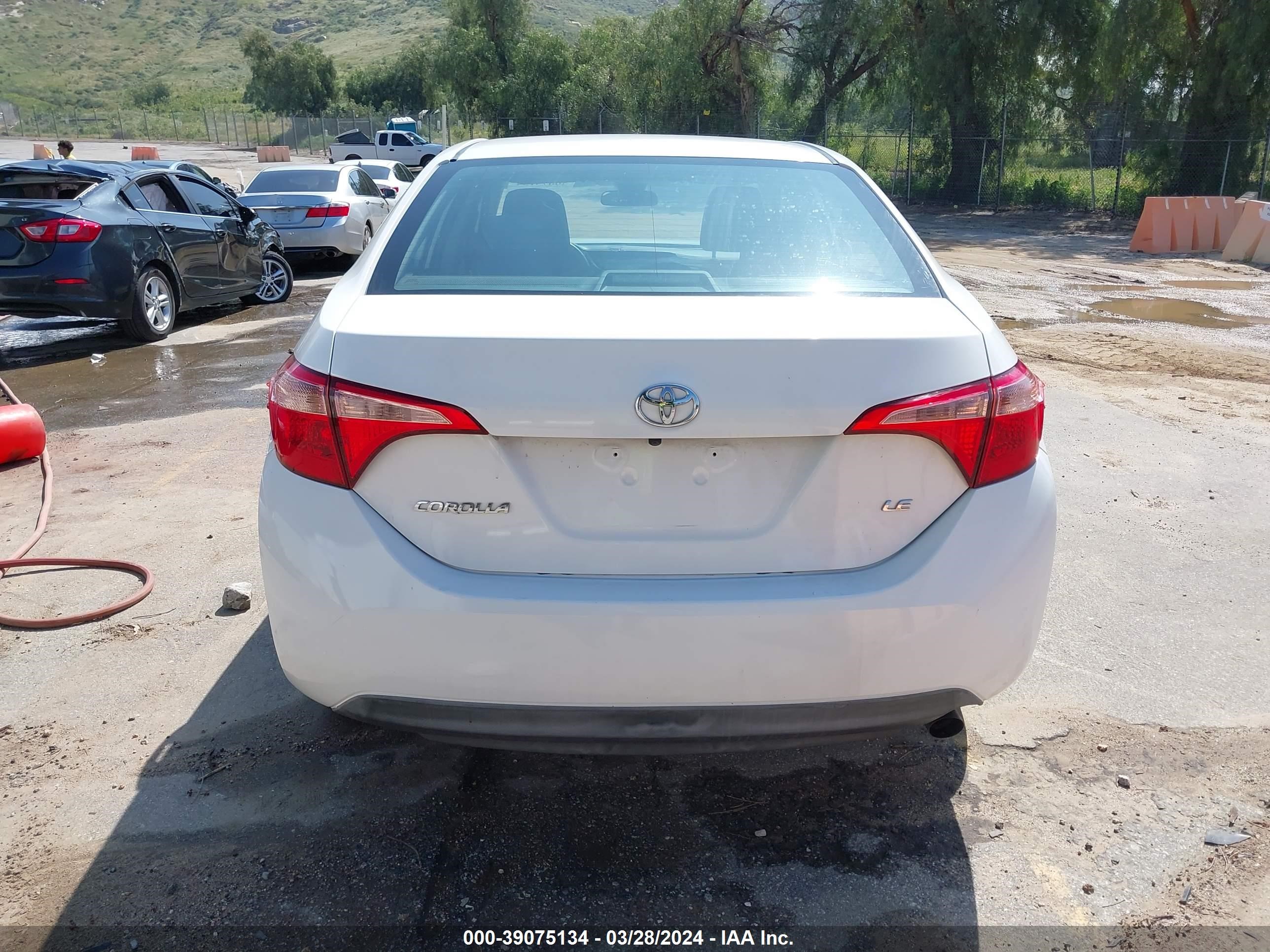 Photo 15 VIN: 5YFBURHE0KP938266 - TOYOTA VENZA 