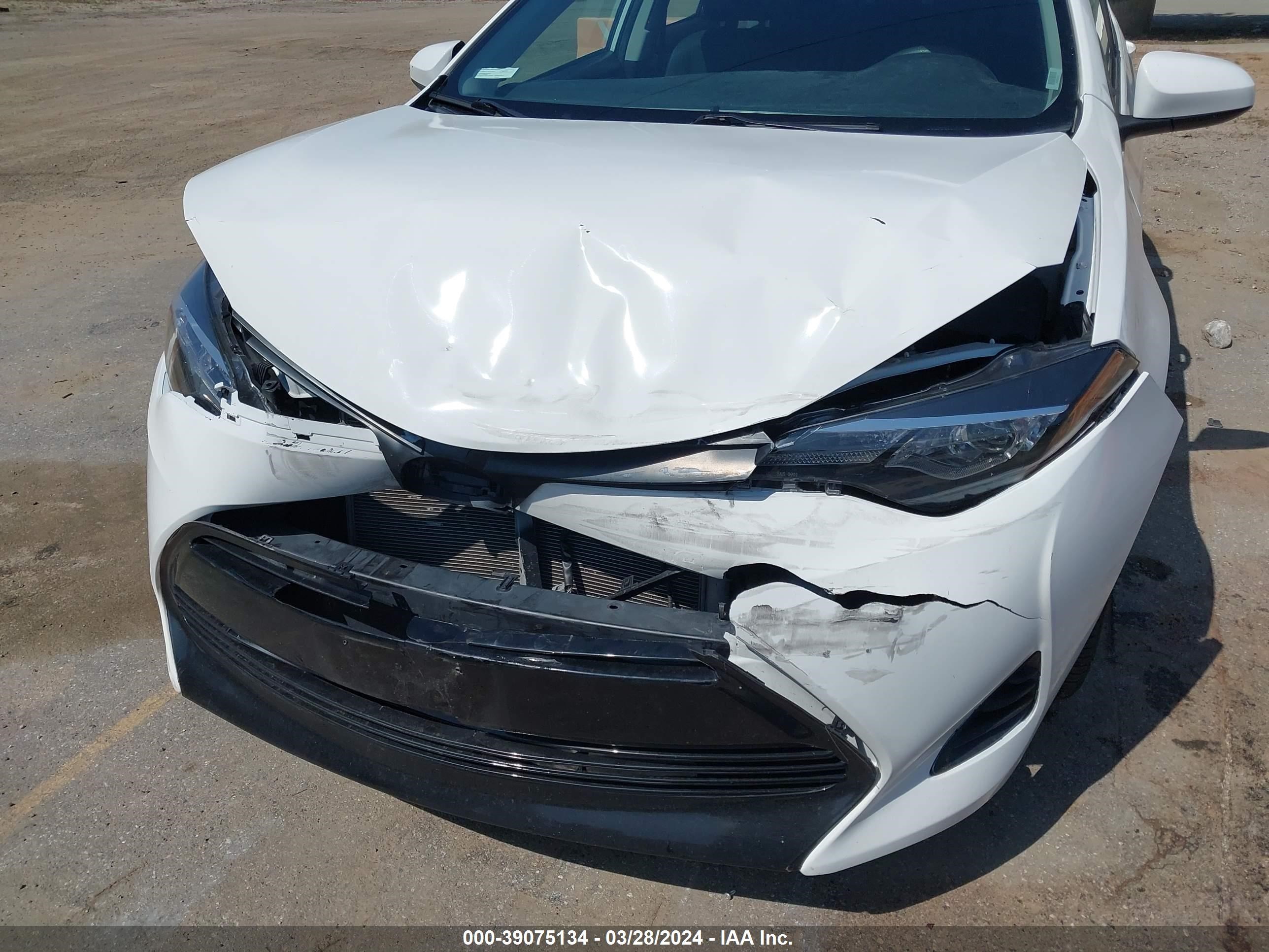 Photo 5 VIN: 5YFBURHE0KP938266 - TOYOTA VENZA 