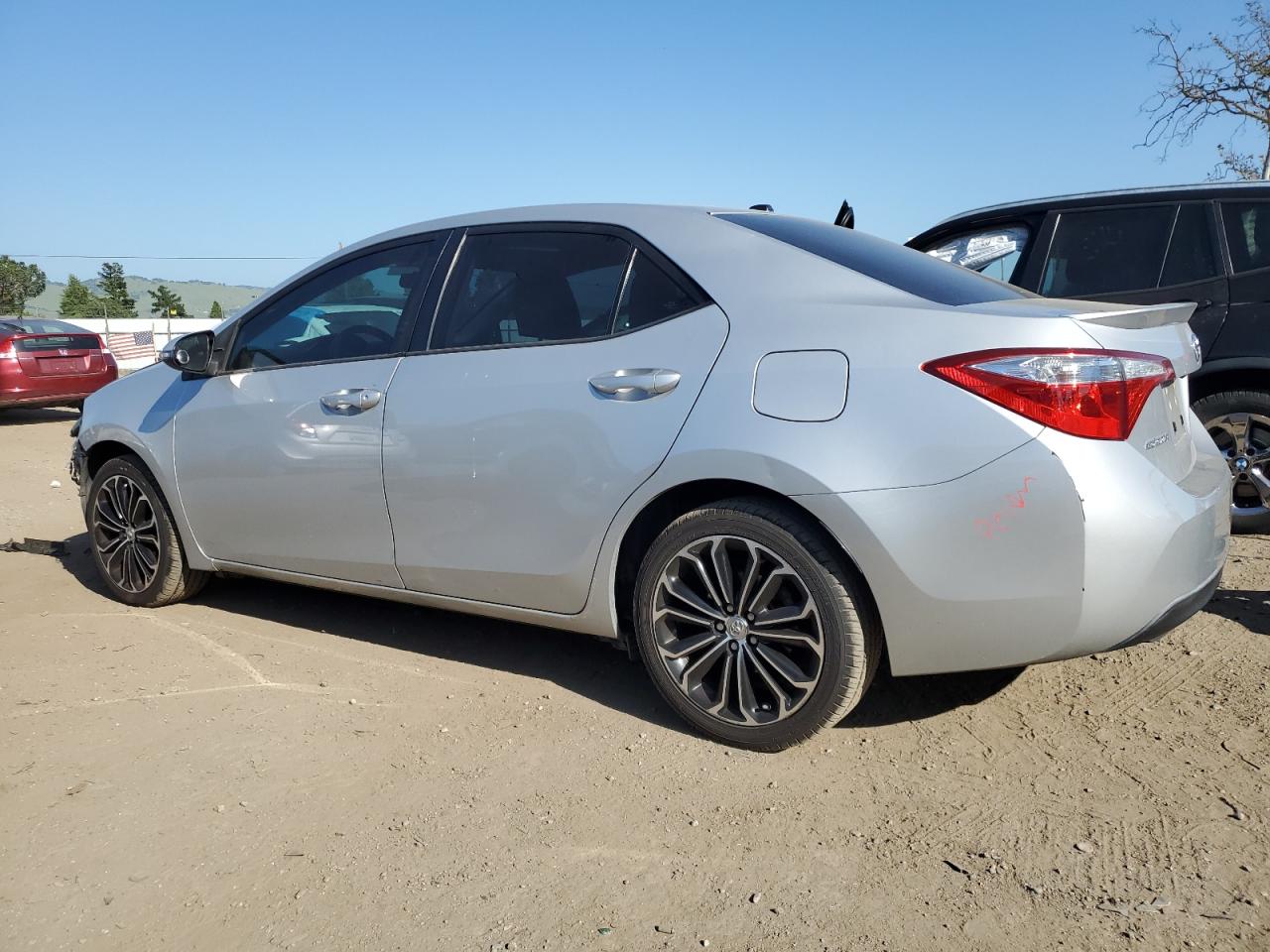 Photo 1 VIN: 5YFBURHE1EP020143 - TOYOTA COROLLA 