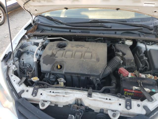 Photo 6 VIN: 5YFBURHE1EP097675 - TOYOTA COROLLA L 