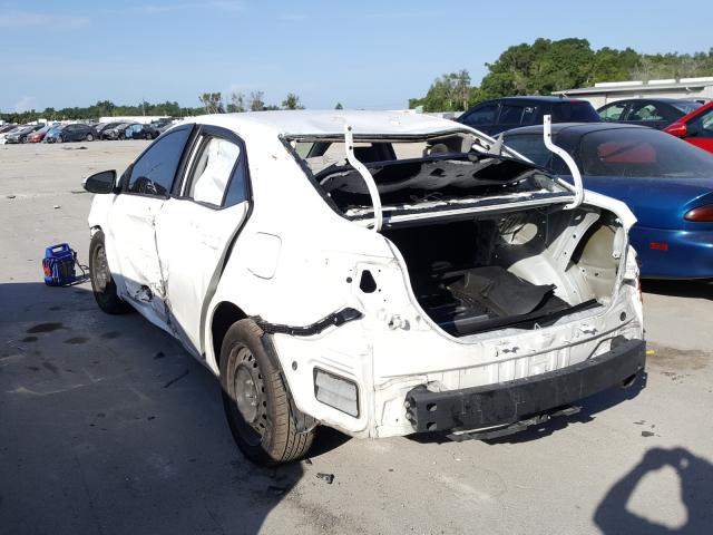 Photo 2 VIN: 5YFBURHE1GP426989 - TOYOTA COROLLA L 