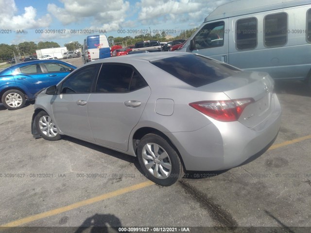 Photo 2 VIN: 5YFBURHE1GP433151 - TOYOTA COROLLA 